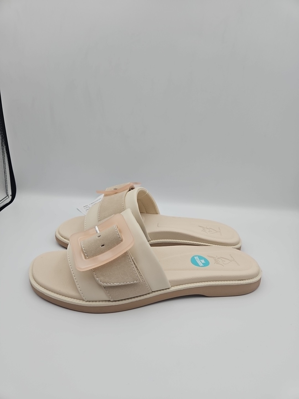 Reef Women's Cream Slide Sandals with Pale Peach Buckle